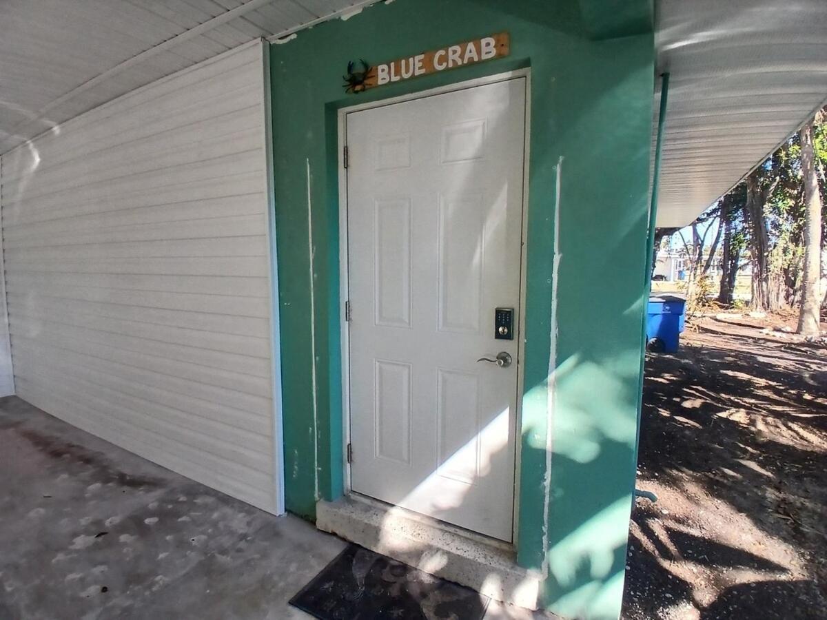 Blue Crab Dock On Gulf Canal Front Close 2 Beach Restaurants Bonita Springs Luaran gambar